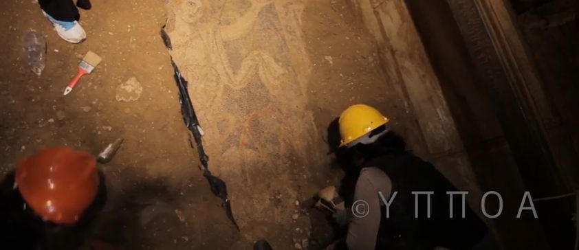 Βίντεο των ανασκαφών μέσα στον τάφο της Αμφίπολης